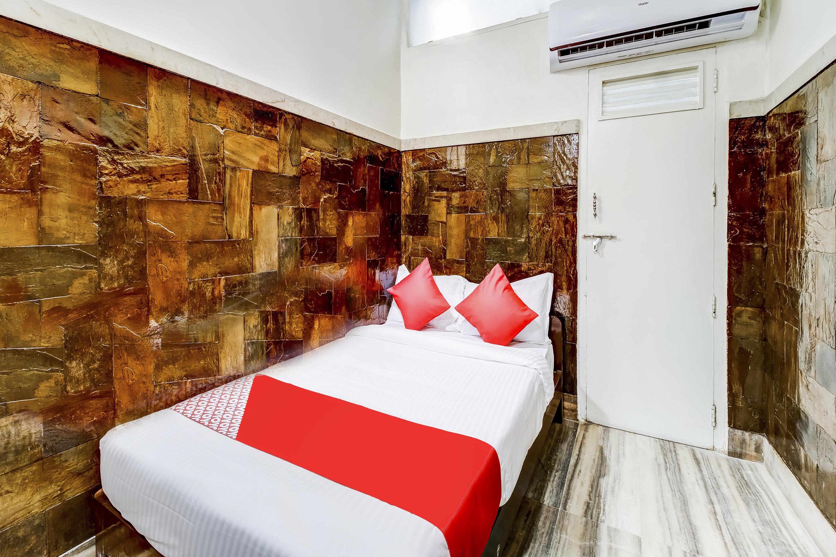 Super Oyo Hotel Dreamland Βομβάη Εξωτερικό φωτογραφία