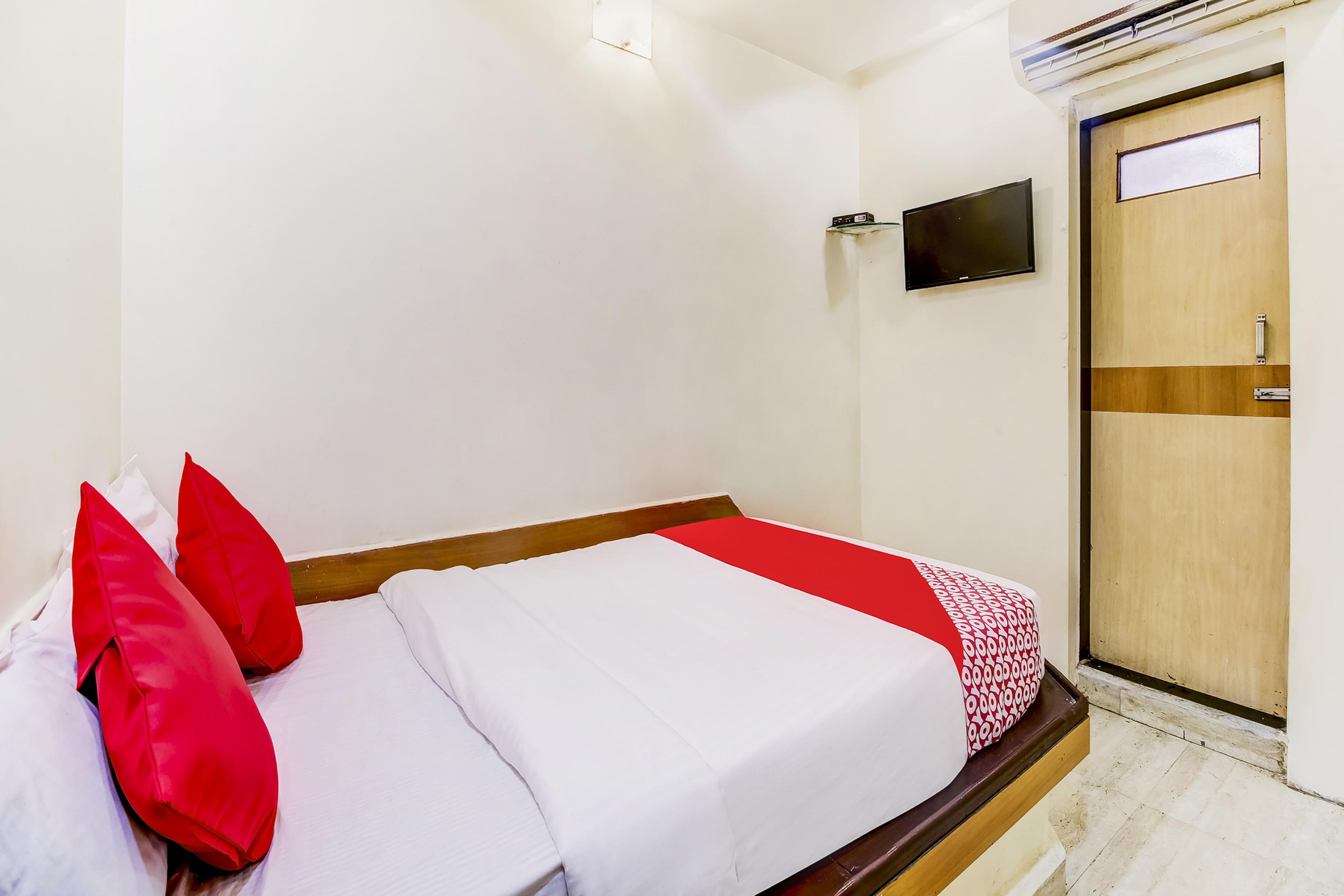 Super Oyo Hotel Dreamland Βομβάη Εξωτερικό φωτογραφία