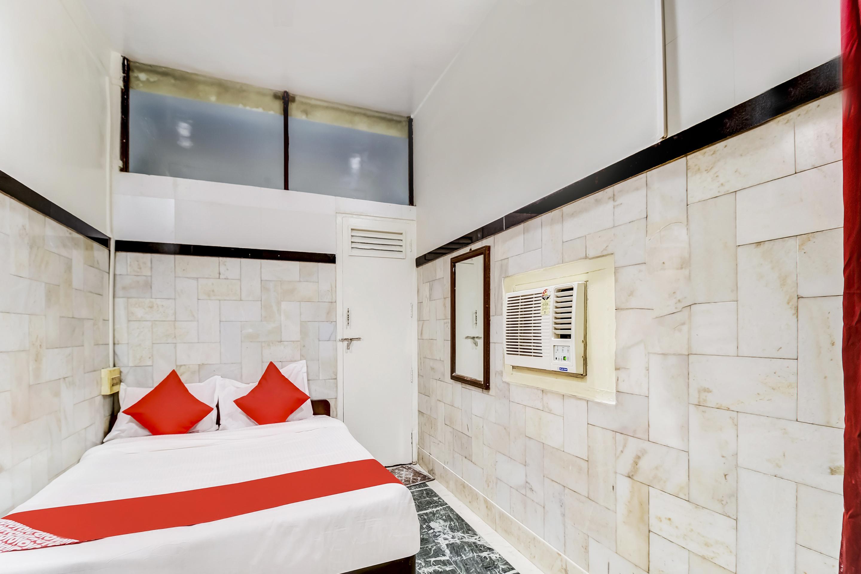 Super Oyo Hotel Dreamland Βομβάη Εξωτερικό φωτογραφία