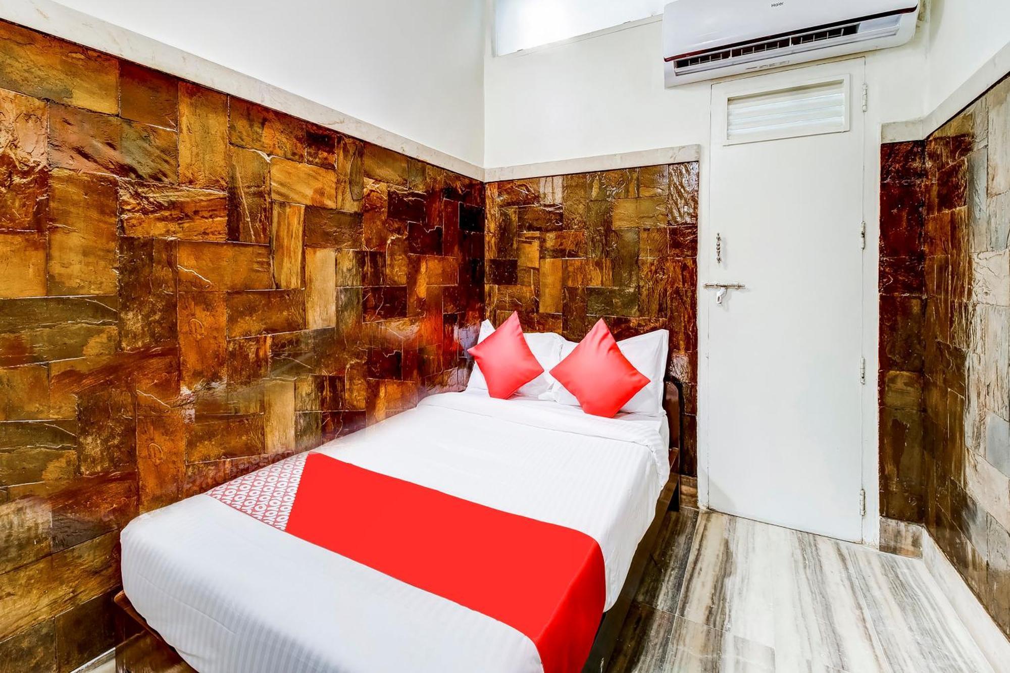 Super Oyo Hotel Dreamland Βομβάη Εξωτερικό φωτογραφία