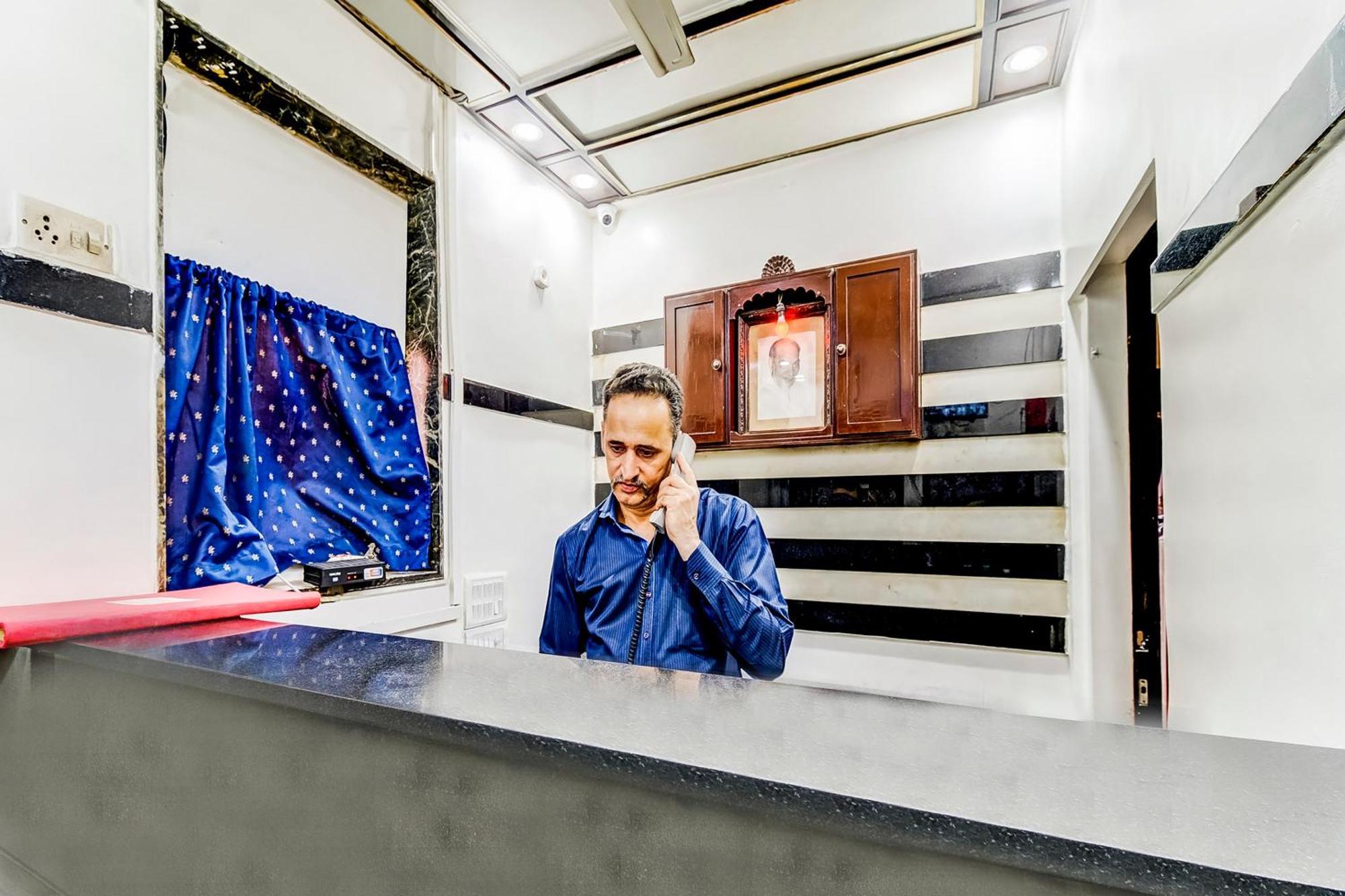 Super Oyo Hotel Dreamland Βομβάη Εξωτερικό φωτογραφία