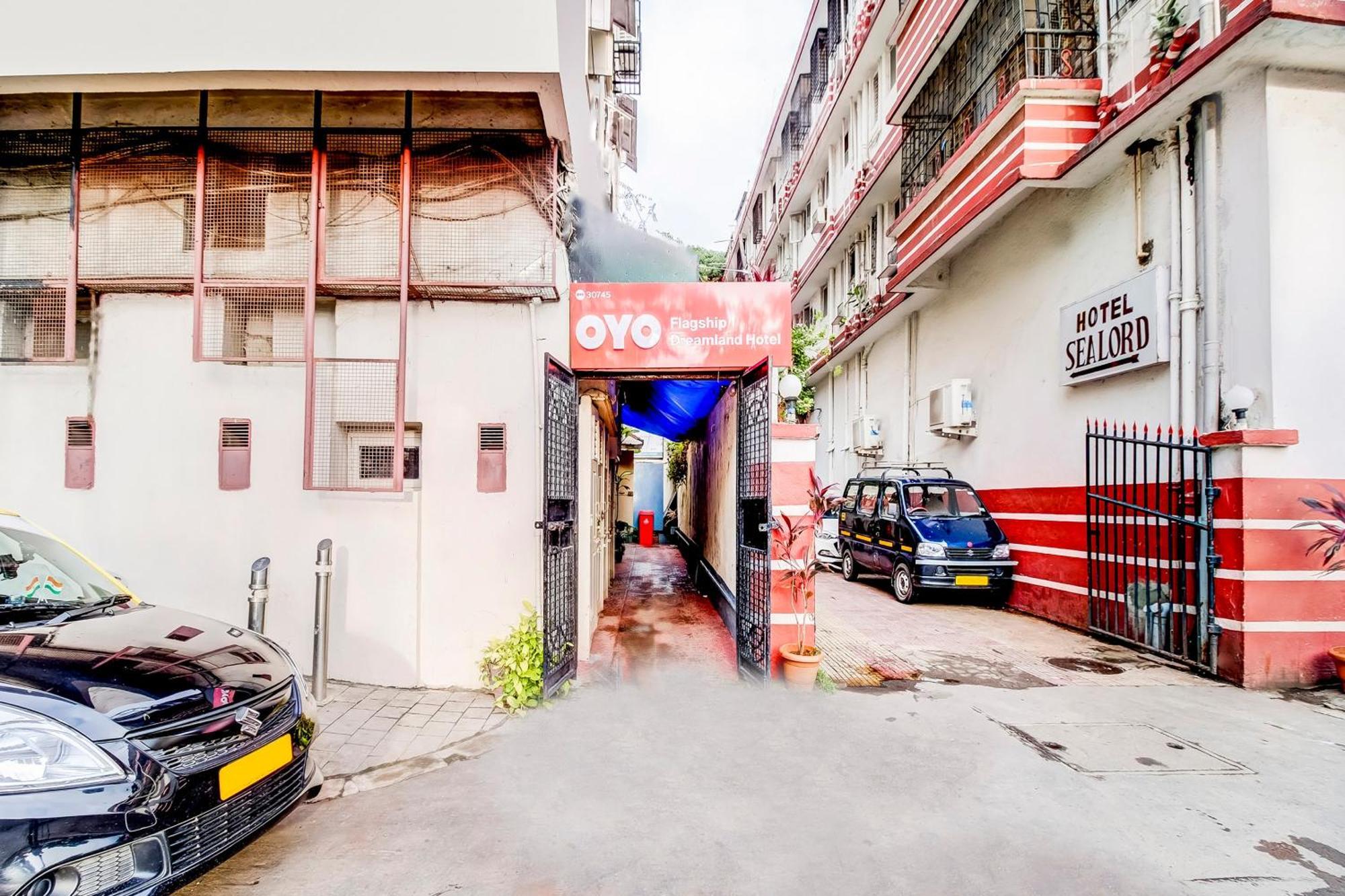 Super Oyo Hotel Dreamland Βομβάη Εξωτερικό φωτογραφία