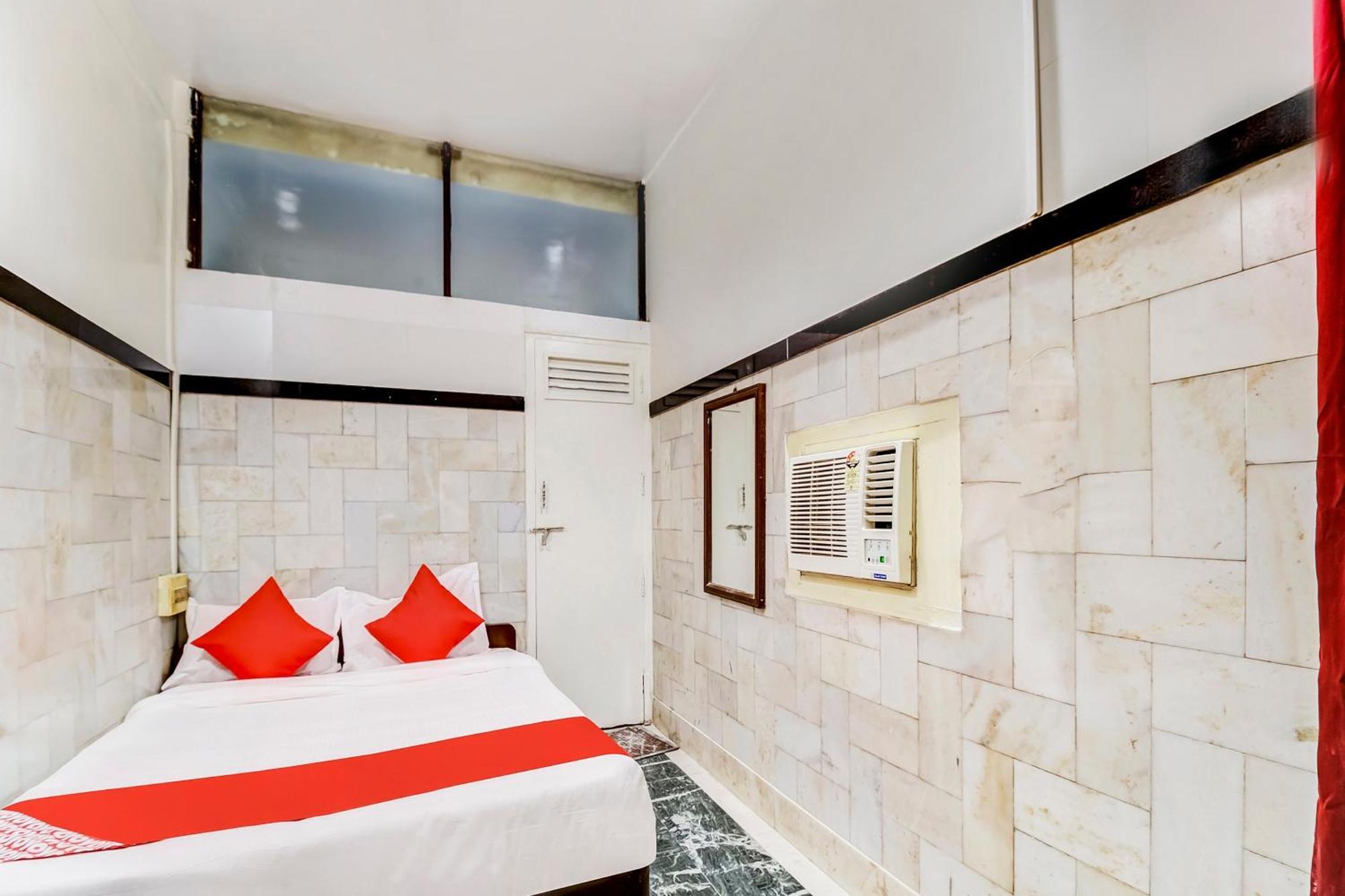 Super Oyo Hotel Dreamland Βομβάη Εξωτερικό φωτογραφία